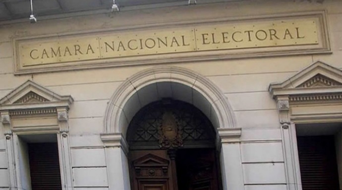 Cómo Averiguar donde Voto por Nombre y Apellido en Argentina